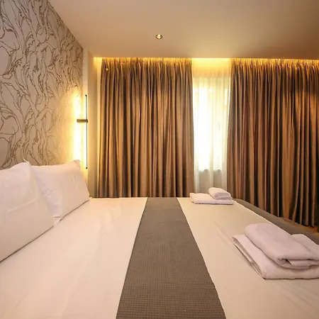 ホテル Comfort Boutique 4*